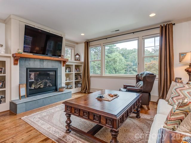 18321 Rosapenny Road, Charlotte, NC 28278