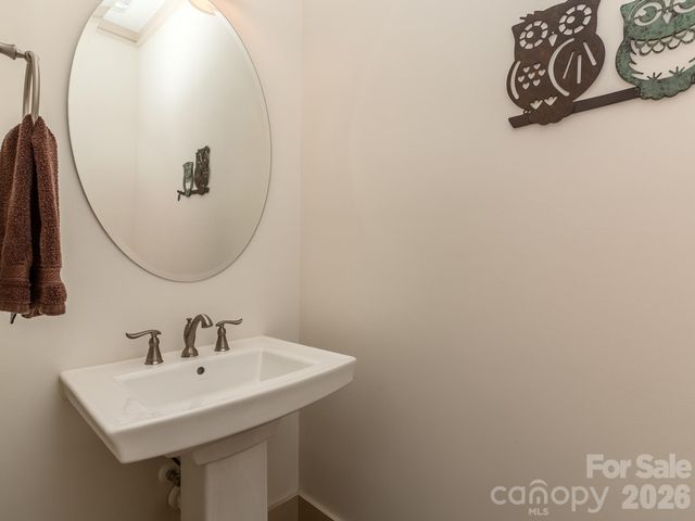 18321 Rosapenny Road, Charlotte, NC 28278