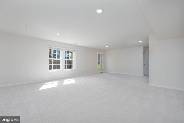 2085 POMONA WAY, Frederick, MD 21702
