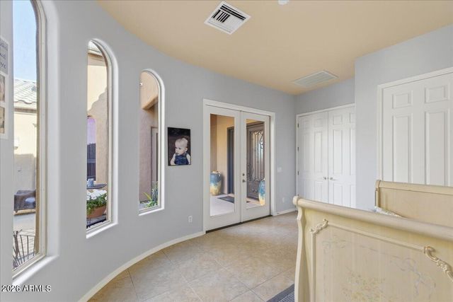 39410 N 7TH Street, Phoenix, AZ 85086