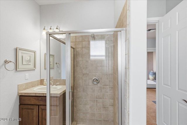 39410 N 7TH Street, Phoenix, AZ 85086