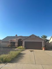 7110 W LAUREL Lane, Peoria, AZ 85345