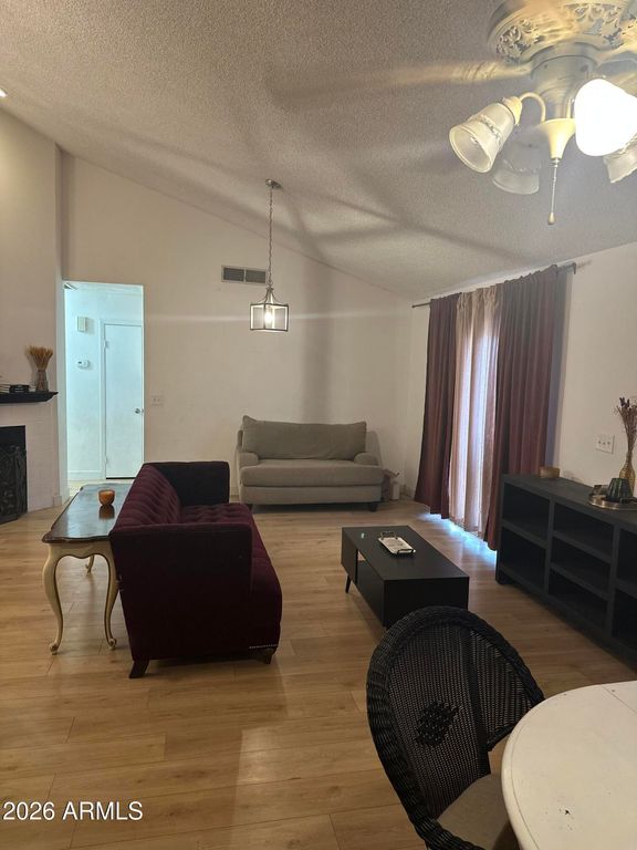 7110 W LAUREL Lane, Peoria, AZ 85345 — photo 4