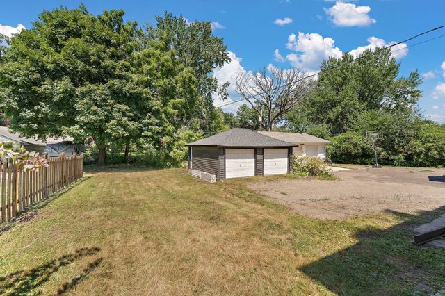 1723 Hewitt Avenue, Saint Paul, MN 55104