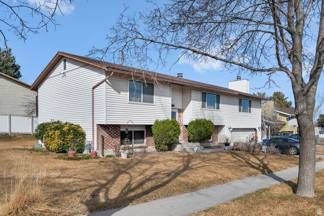 4502 W WOODGROVE DR, West Valley City, UT 84120