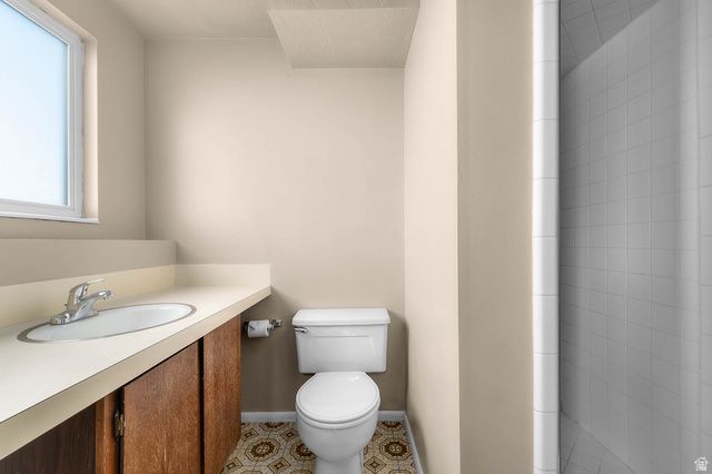 4502 W WOODGROVE DR, West Valley City, UT 84120