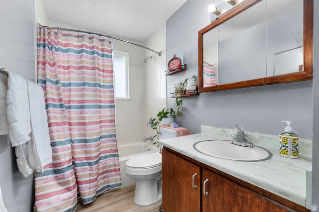 4502 W WOODGROVE DR, West Valley City, UT 84120