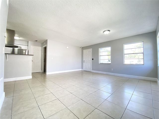 424 W 5TH STREET, Apopka, FL 32703