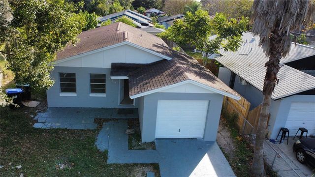 424 W 5TH STREET, Apopka, FL 32703
