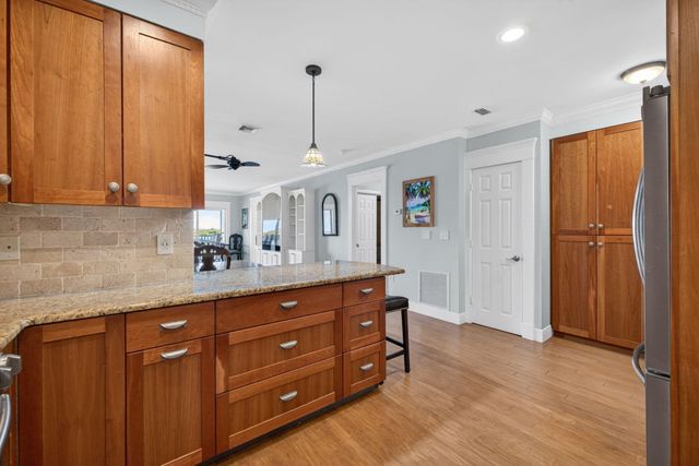 1630 Seaway Drive 304, Fort Pierce, FL 34949