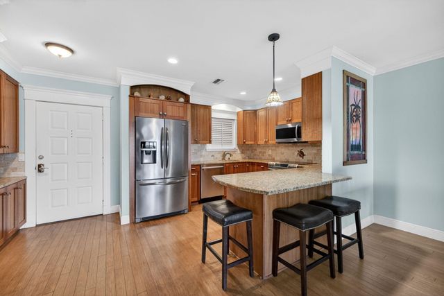 1630 Seaway Drive 304, Fort Pierce, FL 34949