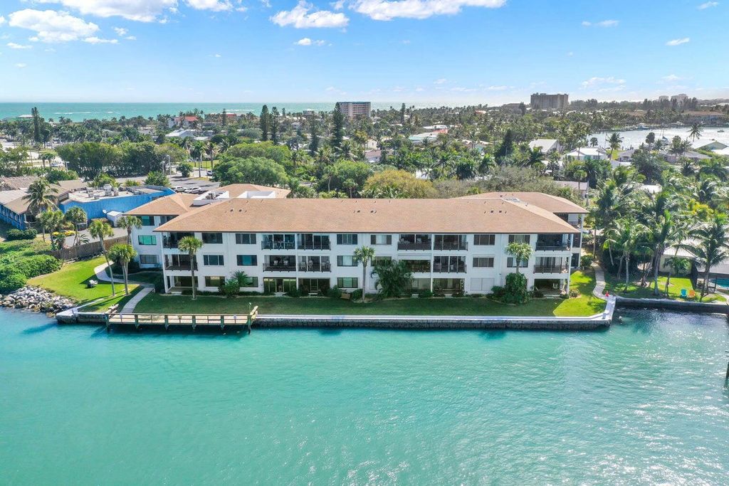 1630 Seaway Drive 304, Fort Pierce, FL 34949