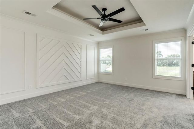 19007 W 170th Terrace, Olathe, KS 66062
