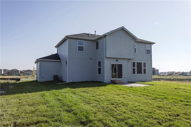 19007 W 170th Terrace, Olathe, KS 66062