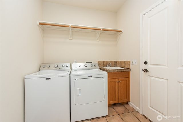 131 Moonlight Drive, Sequim, WA 98382