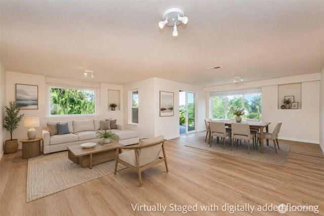 131 Moonlight Drive, Sequim, WA 98382