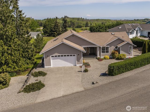 131 Moonlight Drive, Sequim, WA 98382