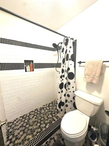 1313 Jefferson Street, Plainview, TX 79072