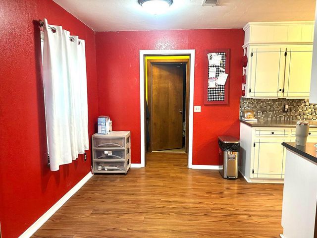 1313 Jefferson Street, Plainview, TX 79072