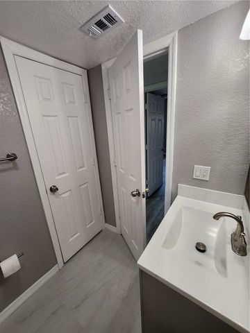 5541 BAY BOULEVARD 403, Port Richey, FL 34668