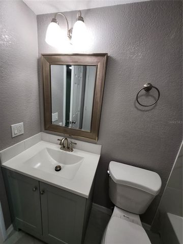 5541 BAY BOULEVARD 403, Port Richey, FL 34668