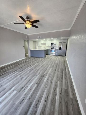 5541 BAY BOULEVARD 403, Port Richey, FL 34668