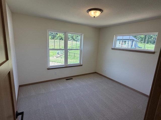 171 Savannah Parkway, Deerfield, WI 53531