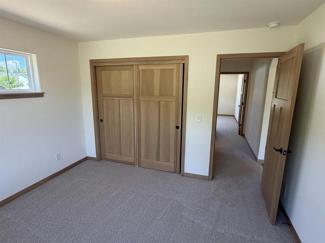 171 Savannah Parkway, Deerfield, WI 53531