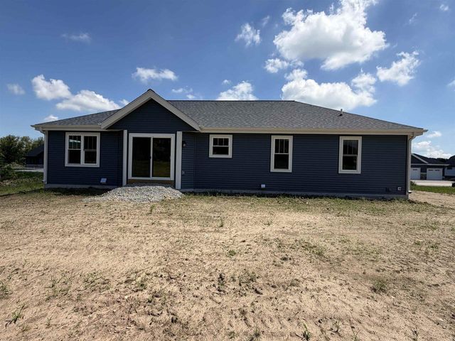 171 Savannah Parkway, Deerfield, WI 53531