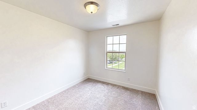 1226 LILY PAD DR, Spanish Fork, UT 84660