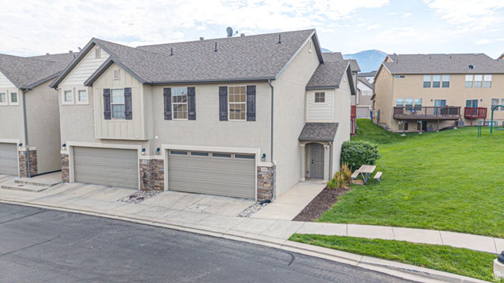 1226 LILY PAD DR, Spanish Fork, UT 84660