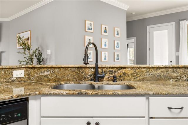 35 RAGAN Drive, Alexandria, LA 71303