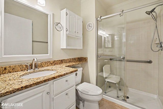 983 Wexford Way, Rochester Hills, MI 48307