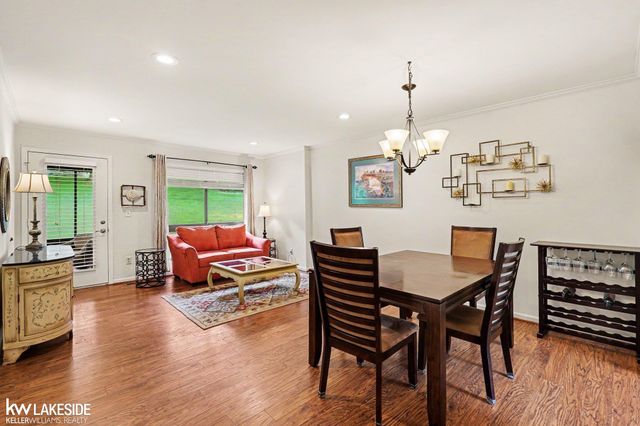 983 Wexford Way, Rochester Hills, MI 48307