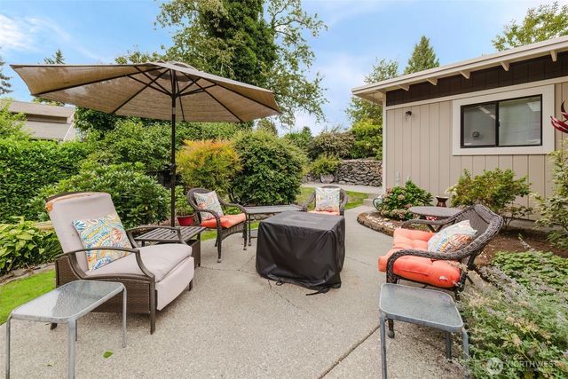 3614 3616 Crestview Drive W, University Place, WA 98466