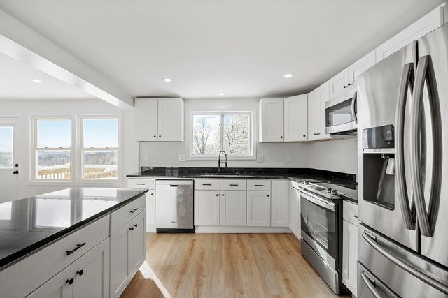 420 North Broadway, Haverhill, MA 01832