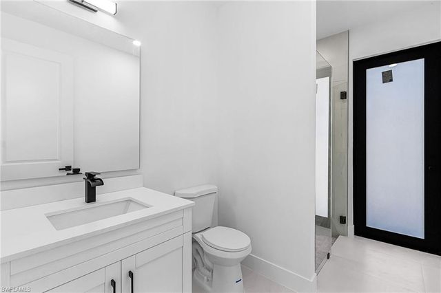 417 SW 23rd TER, Cape Coral, FL 33991