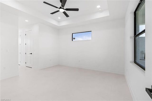 417 SW 23rd TER, Cape Coral, FL 33991