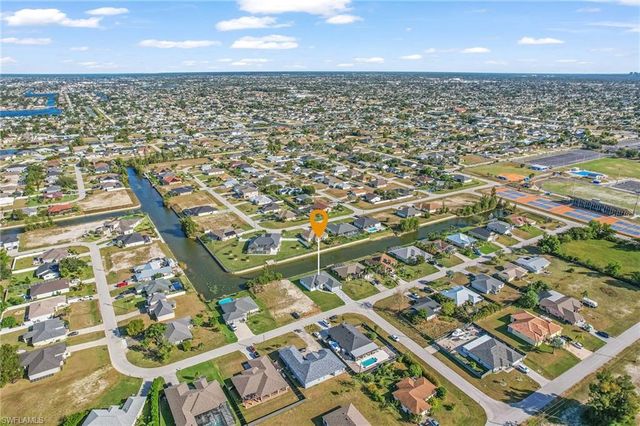 417 SW 23rd TER, Cape Coral, FL 33991