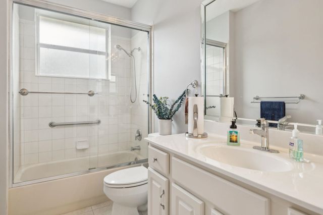 1468 Castle Pines Cir, St Augustine, FL 32092