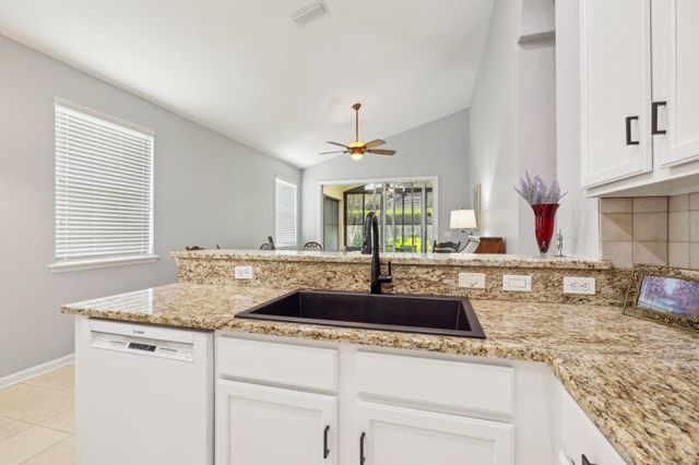 1468 Castle Pines Cir, St Augustine, FL 32092