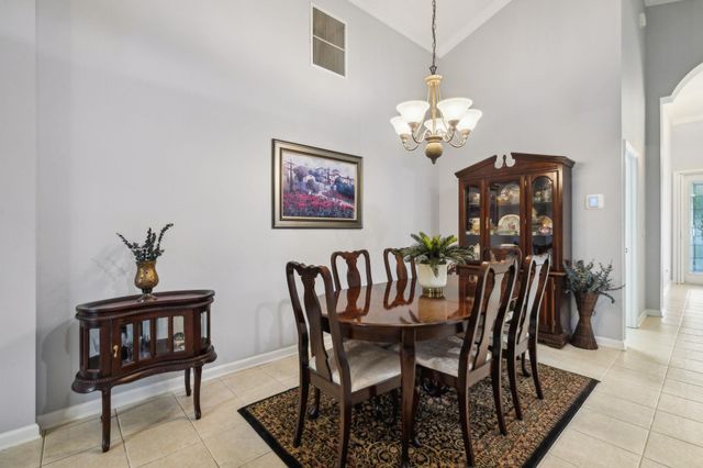 1468 Castle Pines Cir, St Augustine, FL 32092