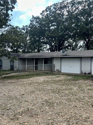 102624 S 4540 Road, Vian, OK 74962
