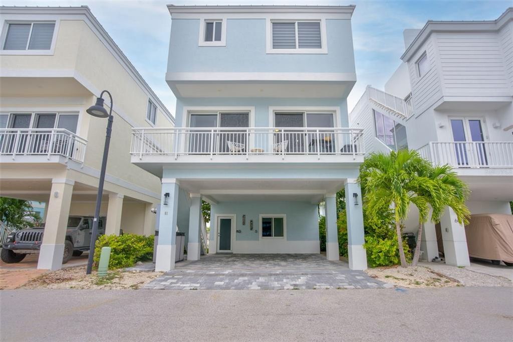 Image 1 of property listing at 94825 OVERSEAS HIGHWAY 61, Key Largo, FL 33037