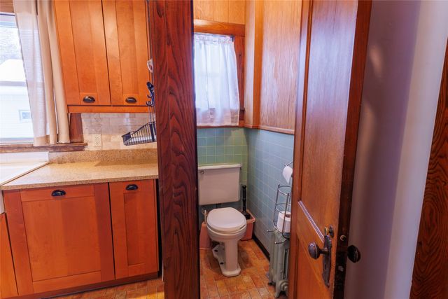 533 E SOUTH Street, Corry, PA 16407