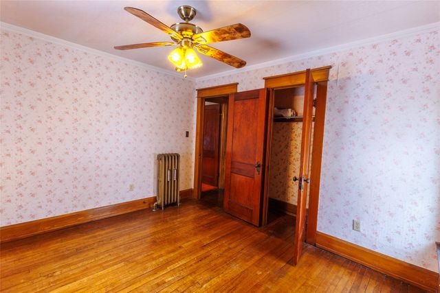 533 E SOUTH Street, Corry, PA 16407