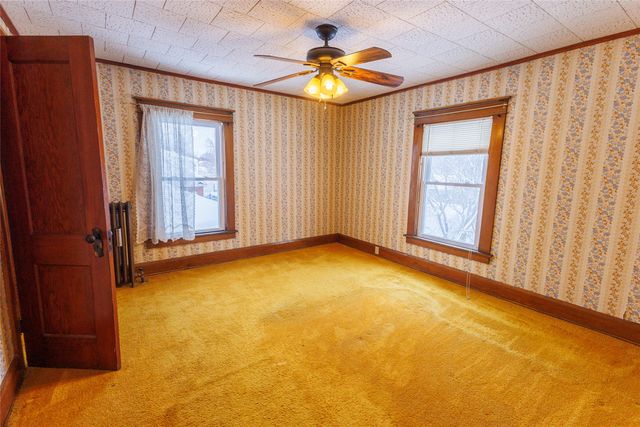 533 E SOUTH Street, Corry, PA 16407