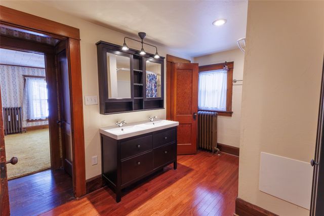 533 E SOUTH Street, Corry, PA 16407