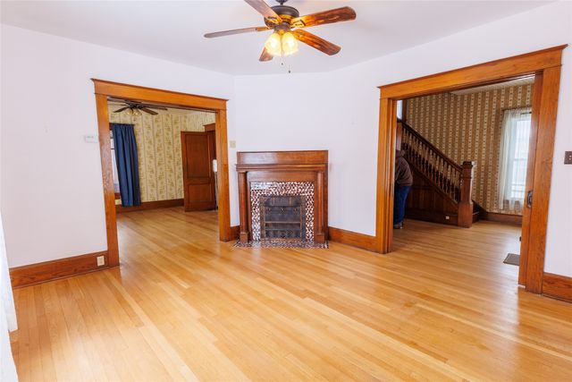 533 E SOUTH Street, Corry, PA 16407