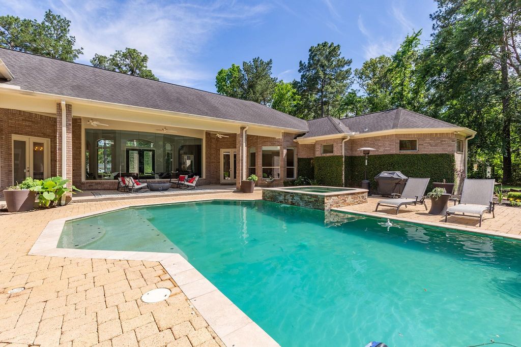 9318 Eagles Landing, Magnolia, TX 77354